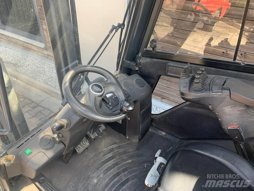Linde H25D Дизельні навантажувачі