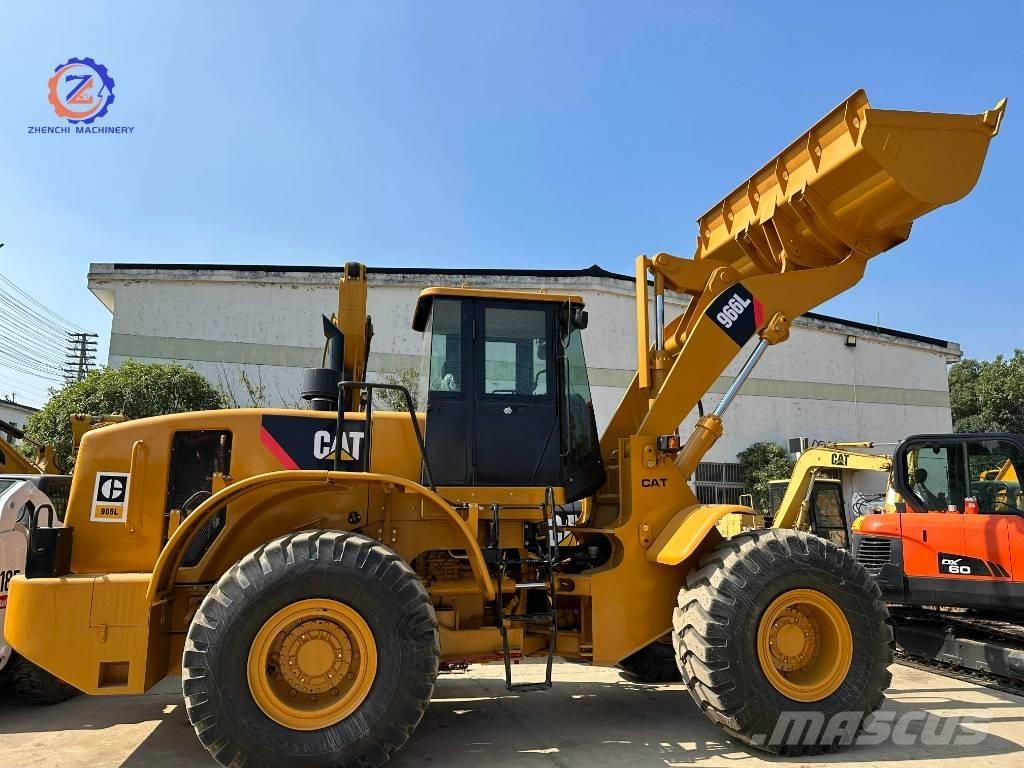 CAT 966 L Фронтальні навантажувачі