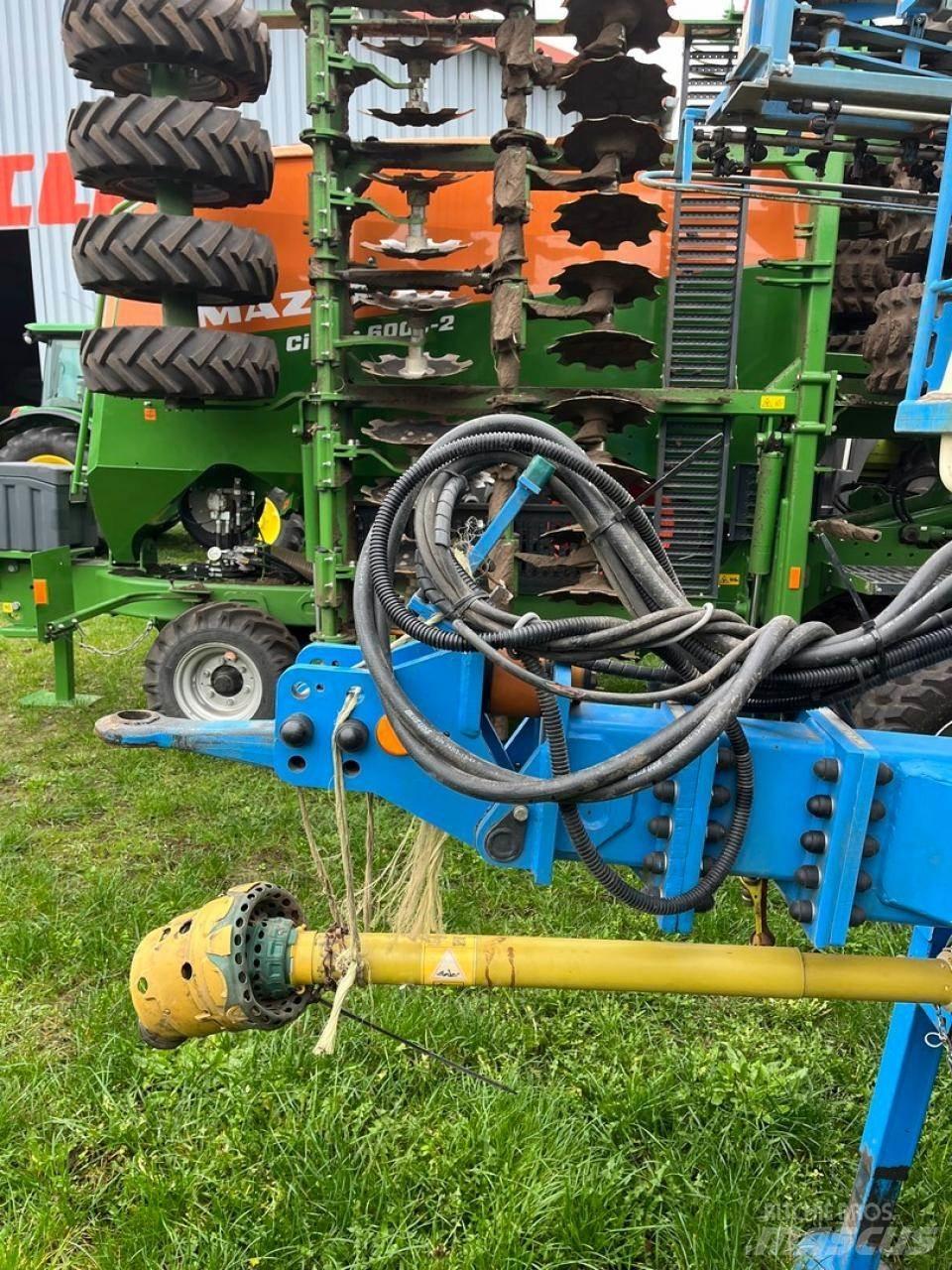 Lemken Primus 45 Причіпні обприскувачі