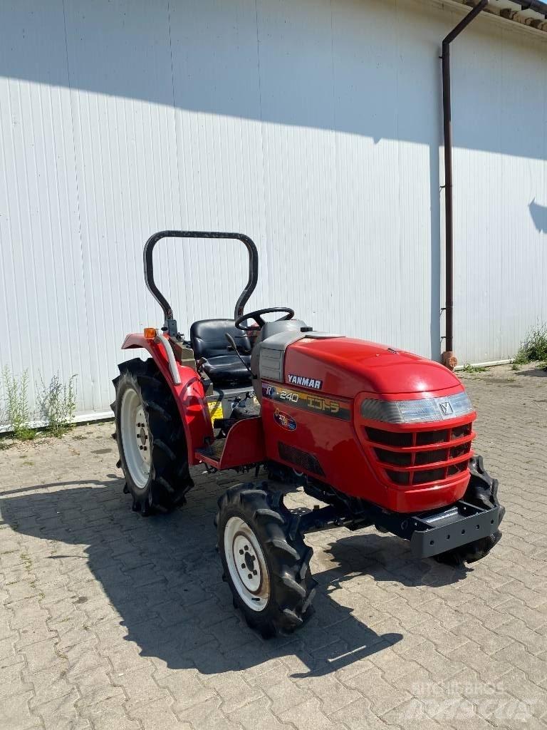 Yanmar RS240 Трактори