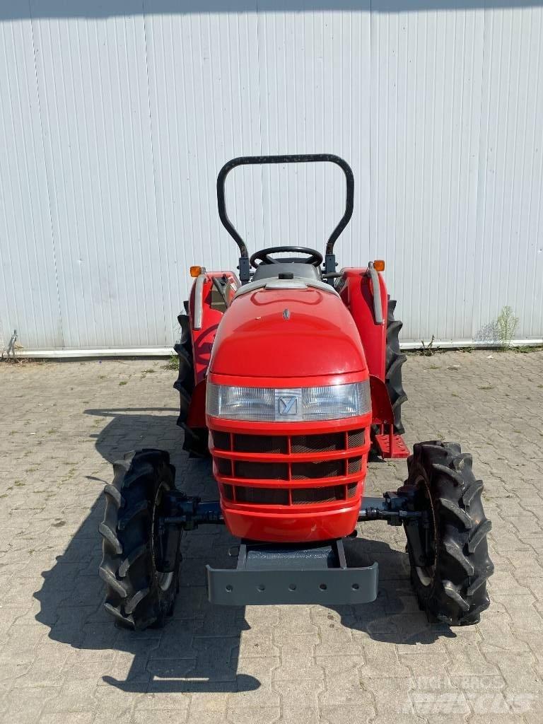 Yanmar RS240 Трактори