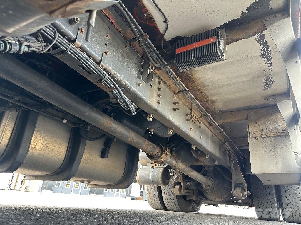 Scania R 450 Фургони