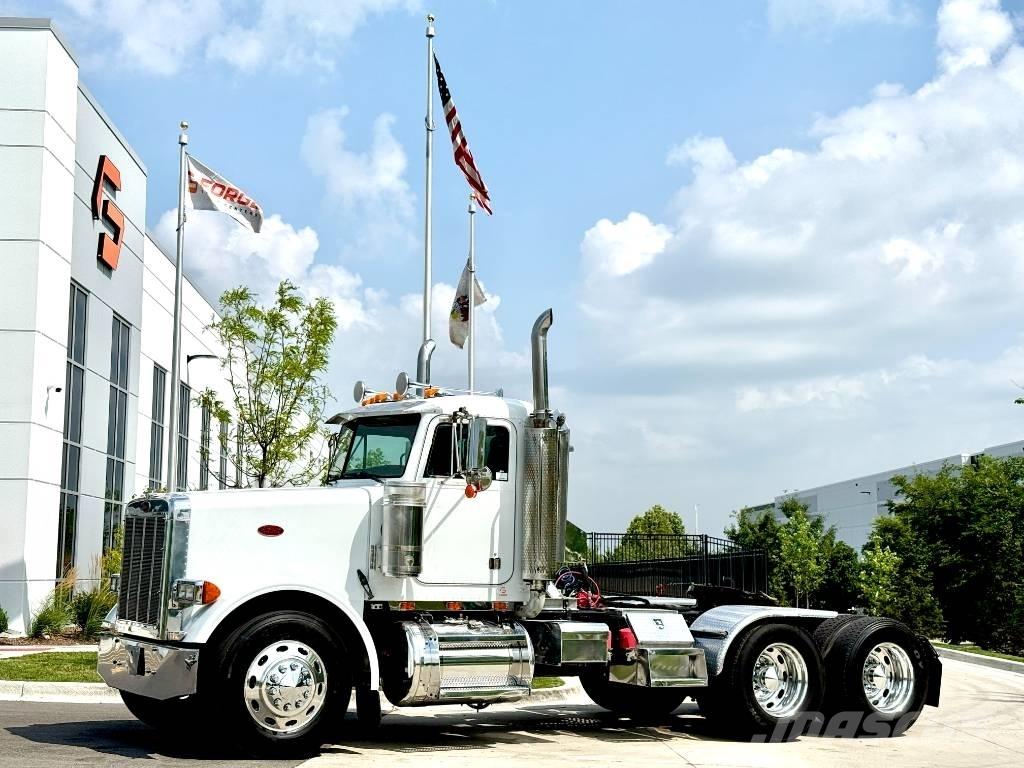 Peterbilt 378 Тягачі