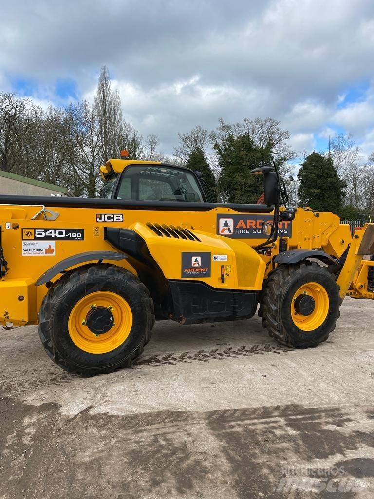 JCB 540 -180 Телескопічні навантажувачі