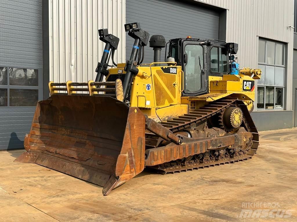 CAT D8R Гусеничні бульдозери