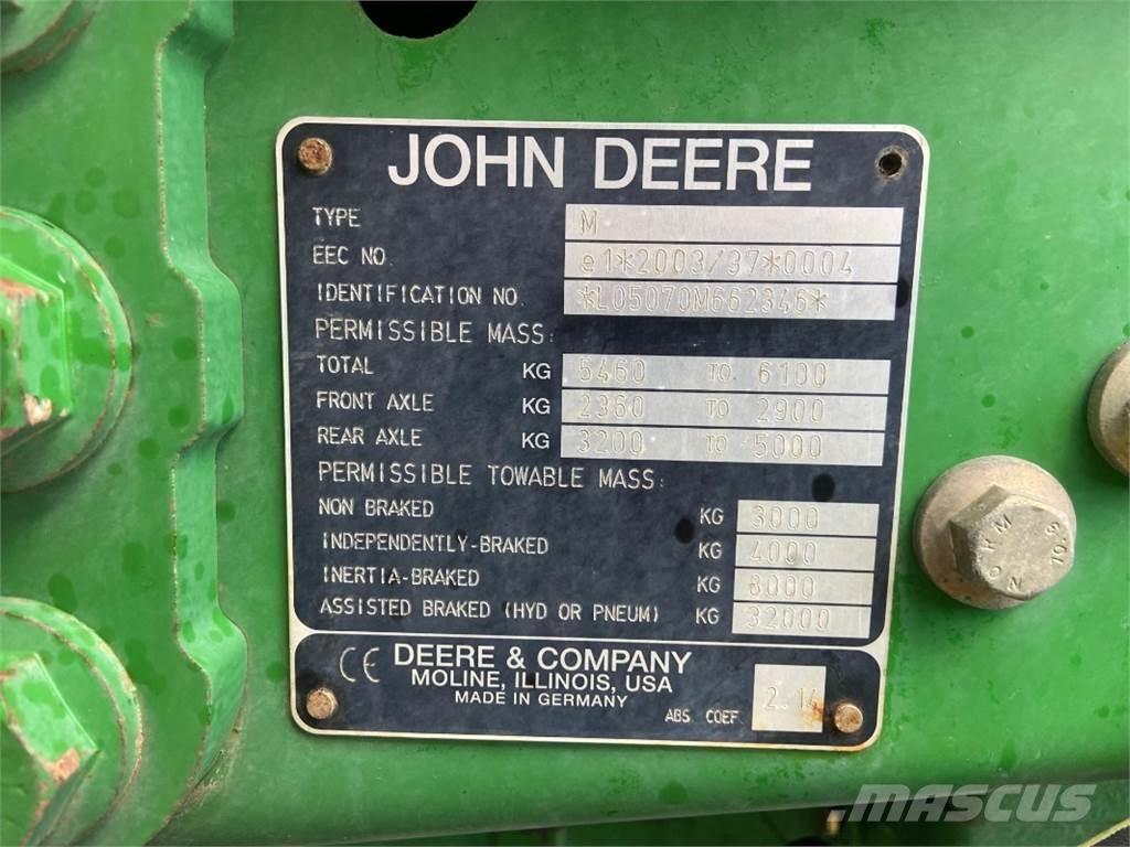 John Deere 5070M Трактори