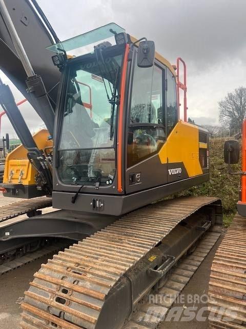 Volvo EC220EL Гусеничні екскаватори