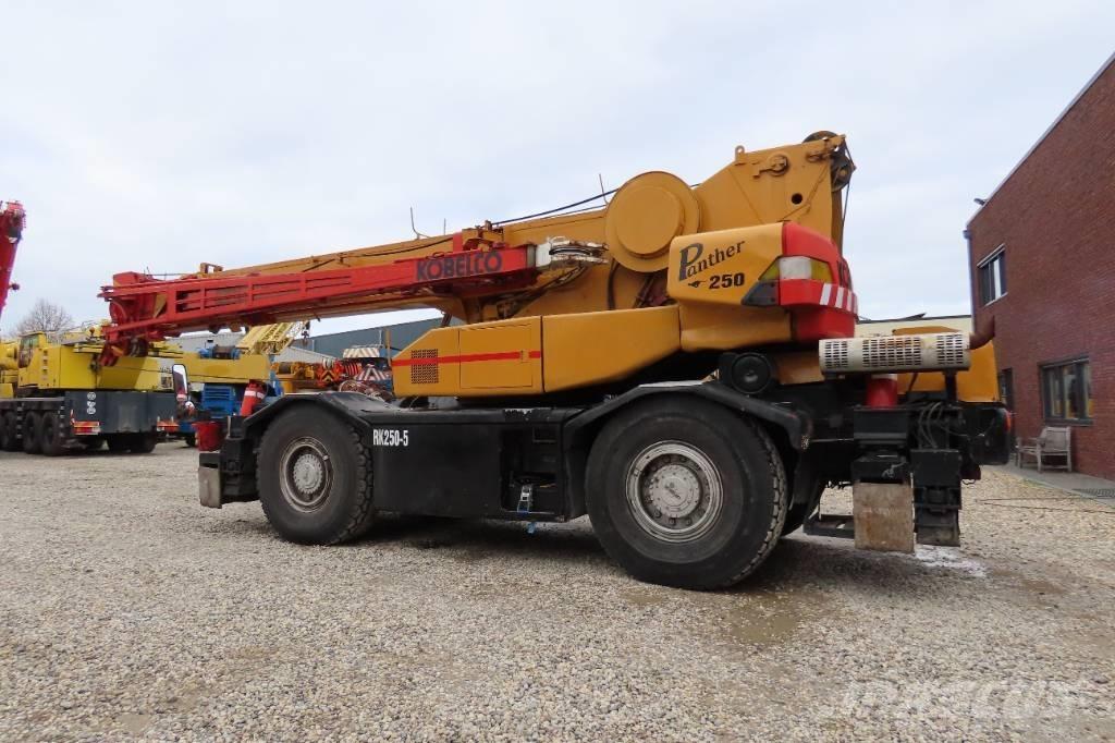 Kobelco RK 250-3 автокрани всюдиходи