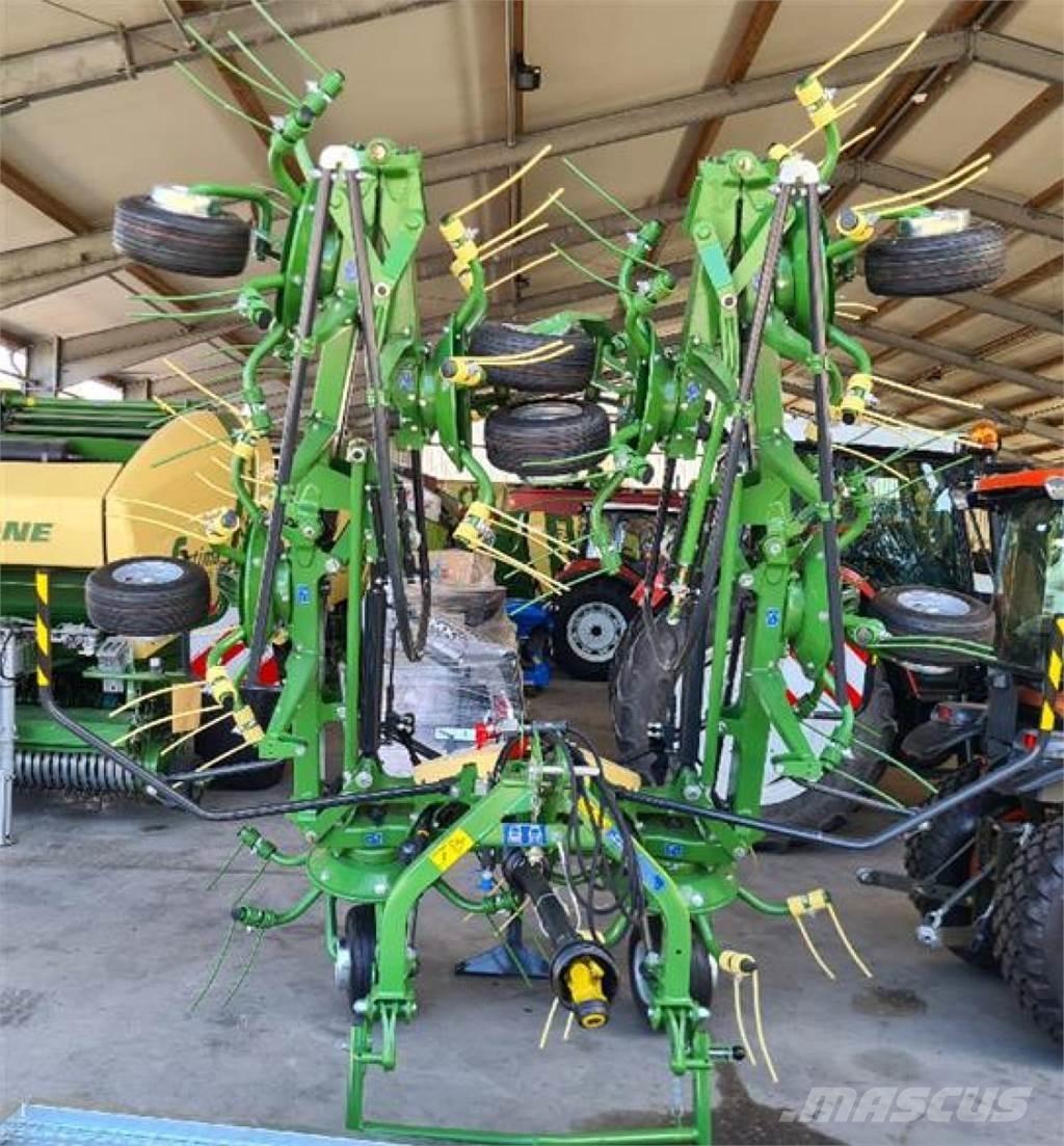 Krone VENDRO 900 Граблі і сінозворушувачі