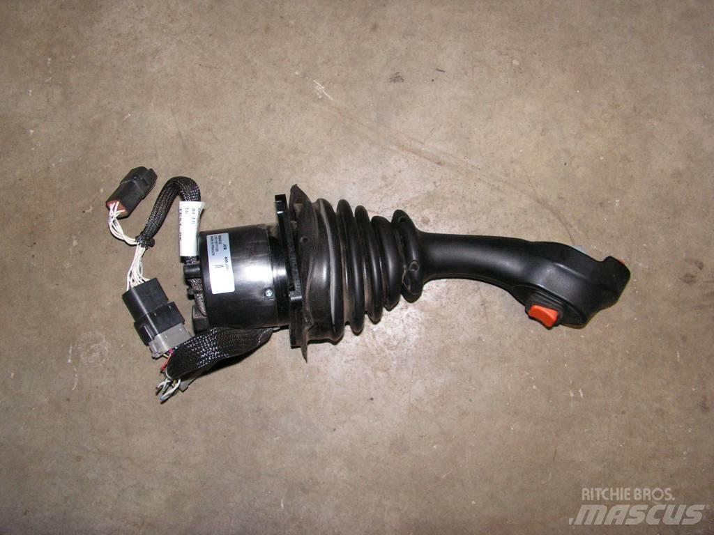 JCB 530 Кабіна