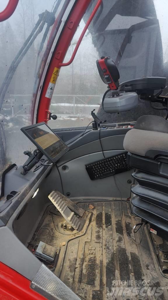 Komatsu 931XC Харвестери