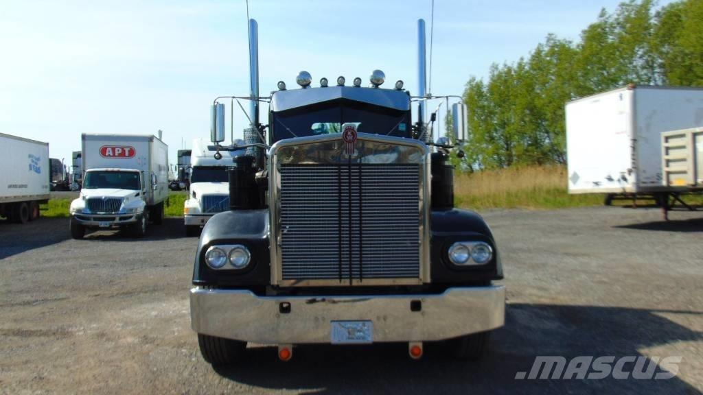 Kenworth W 900 Тягачі