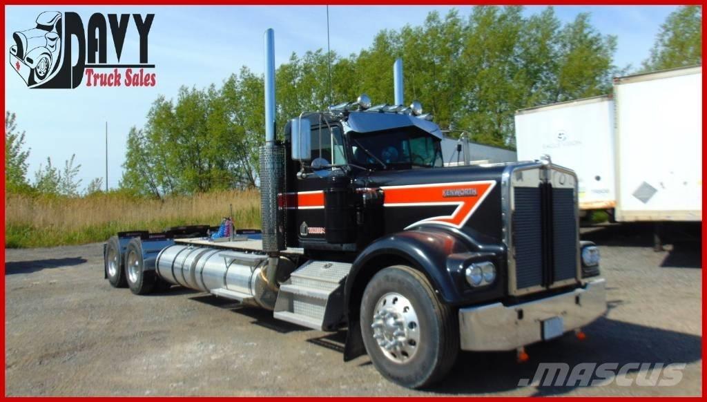 Kenworth W 900 Тягачі