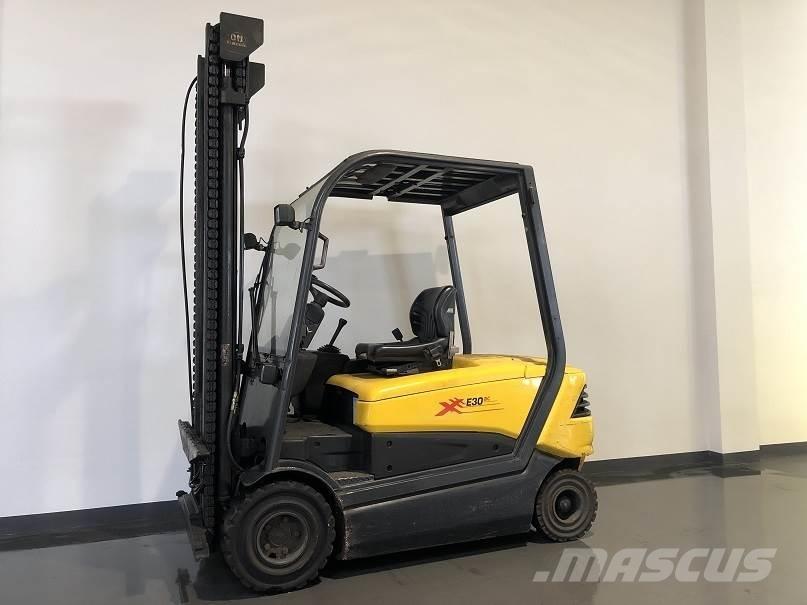 XCMG XE30 Електронавантажувачі