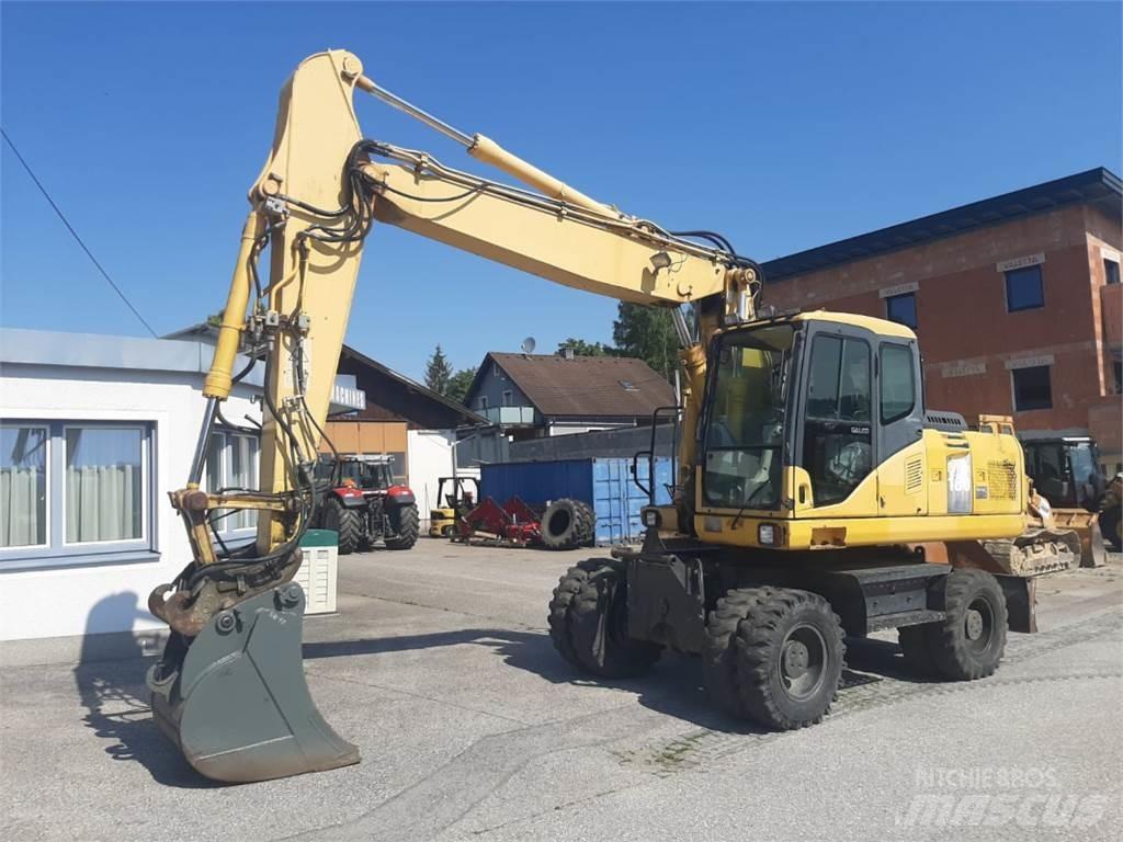 Komatsu PW180-7 Колісні екскаватори