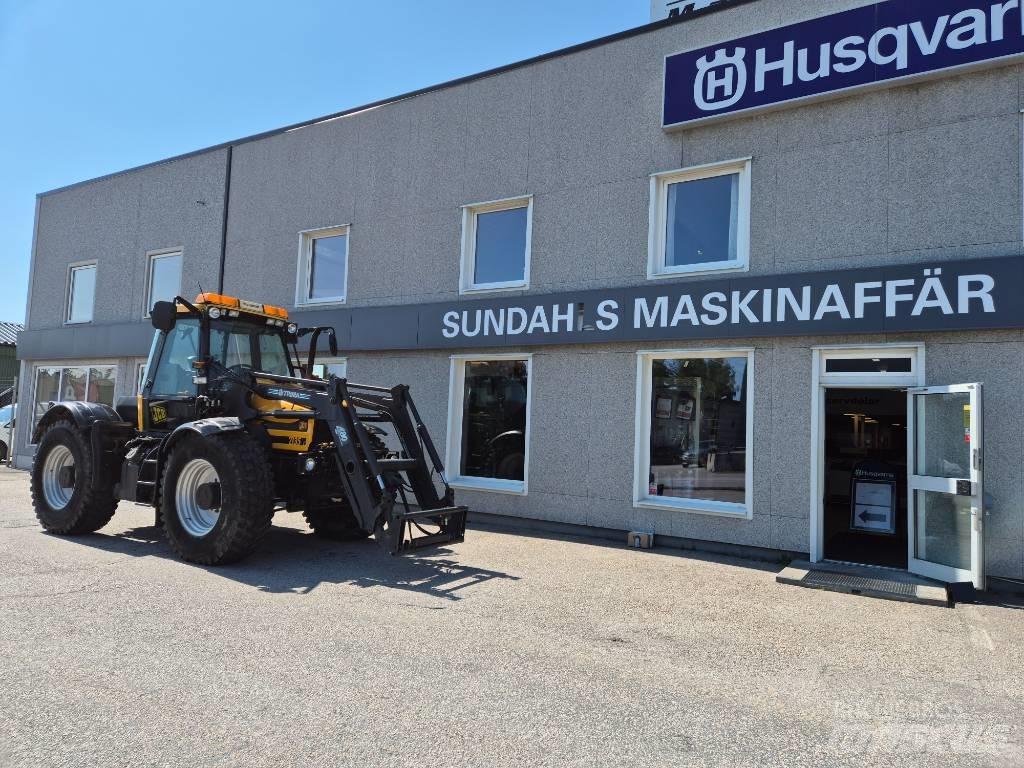 JCB Fastrac 2135 Трактори