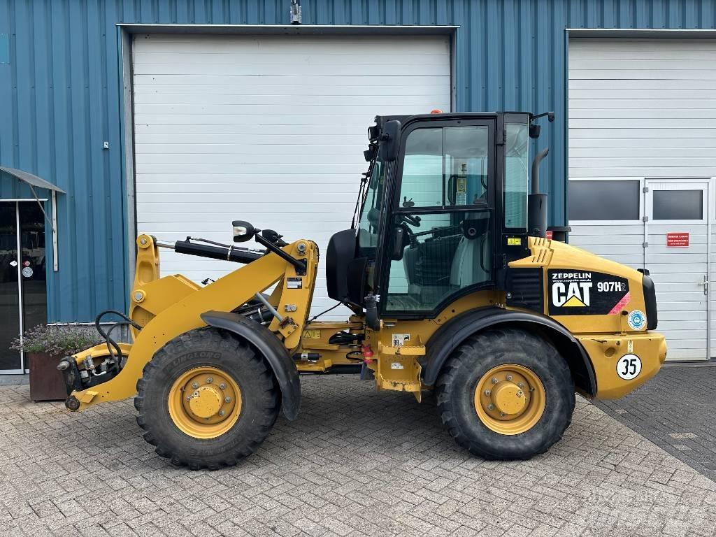 CAT 907 H 2 Фронтальні навантажувачі