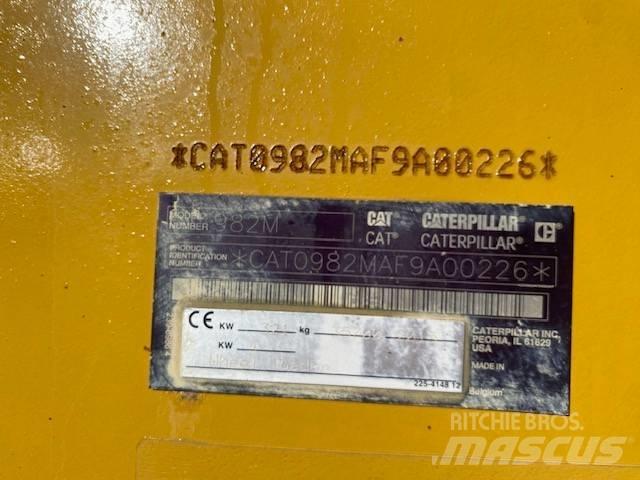 CAT 982 M Фронтальні навантажувачі
