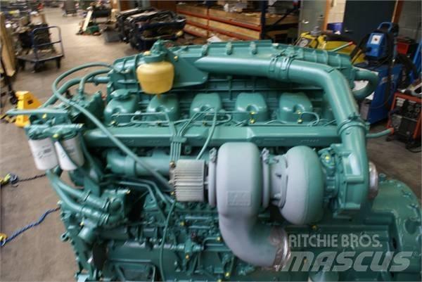 Volvo TD122KAE Двигуни