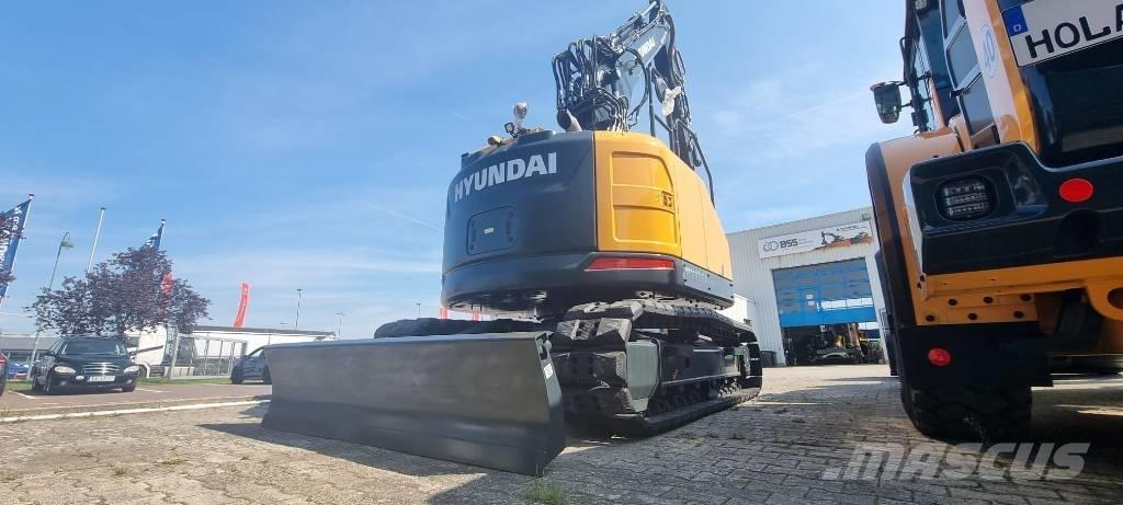 Hyundai HX 130 ALCR Гусеничні екскаватори