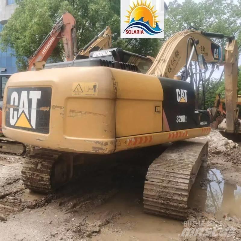 CAT 320 D2 Гусеничні екскаватори