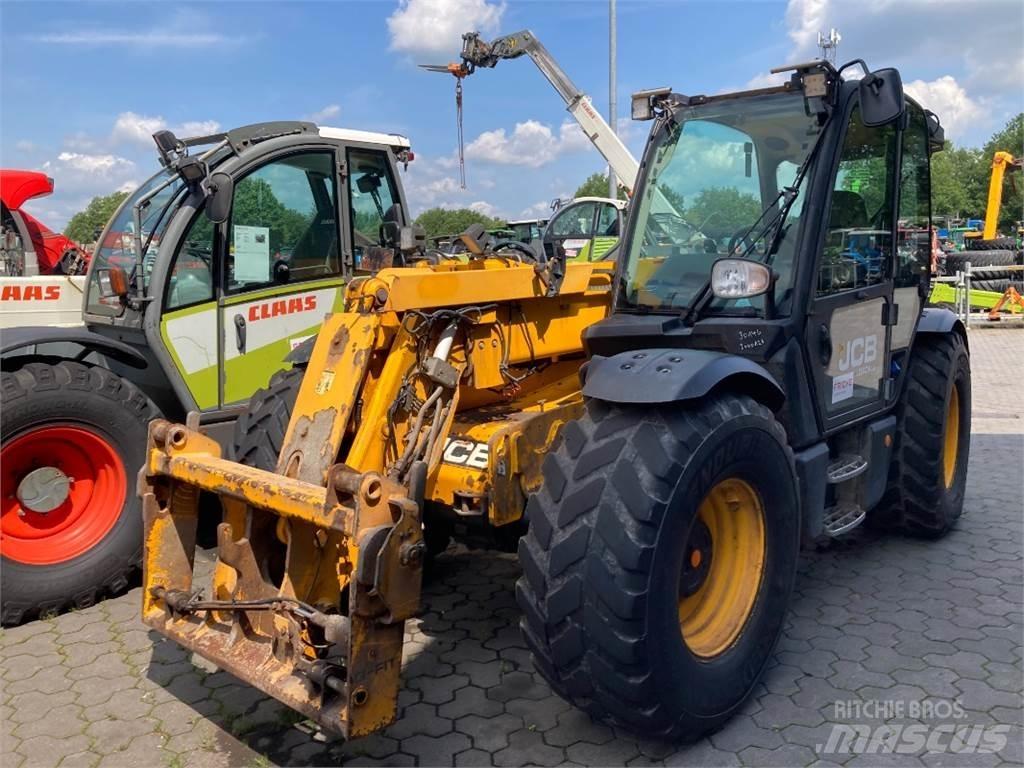 JCB 541-70 AgriPro Телескопічні навантажувачі