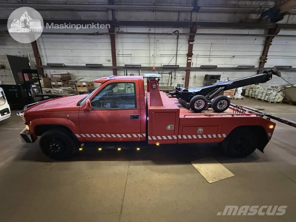 Chevrolet 3500 Евакуатори
