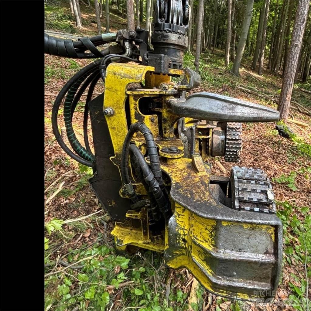 John Deere 1270 G Харвестери