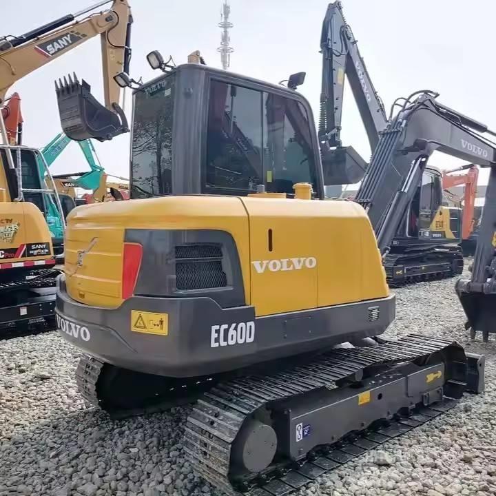 Volvo EC60D Гусеничні екскаватори