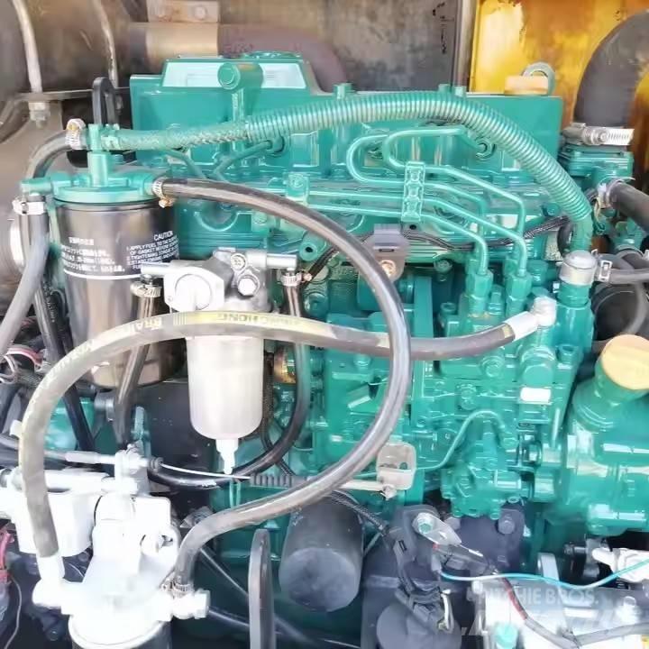 Volvo EC60D Гусеничні екскаватори