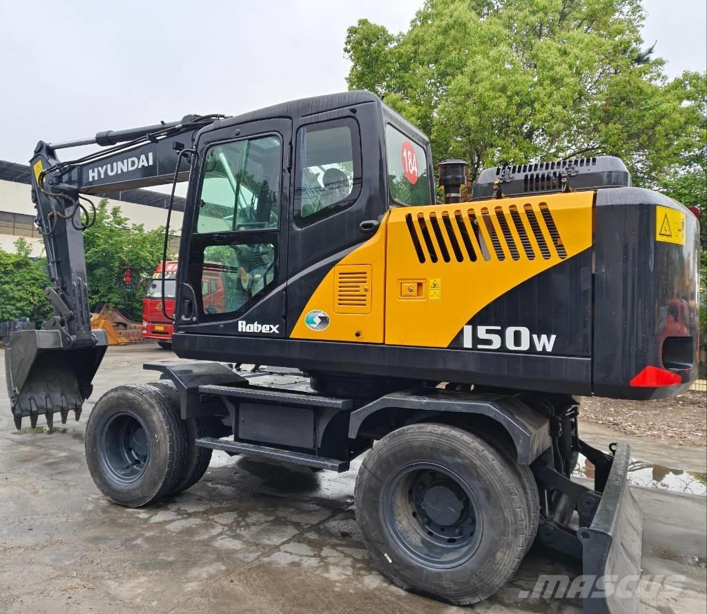 Hyundai R 150 W Колісні екскаватори