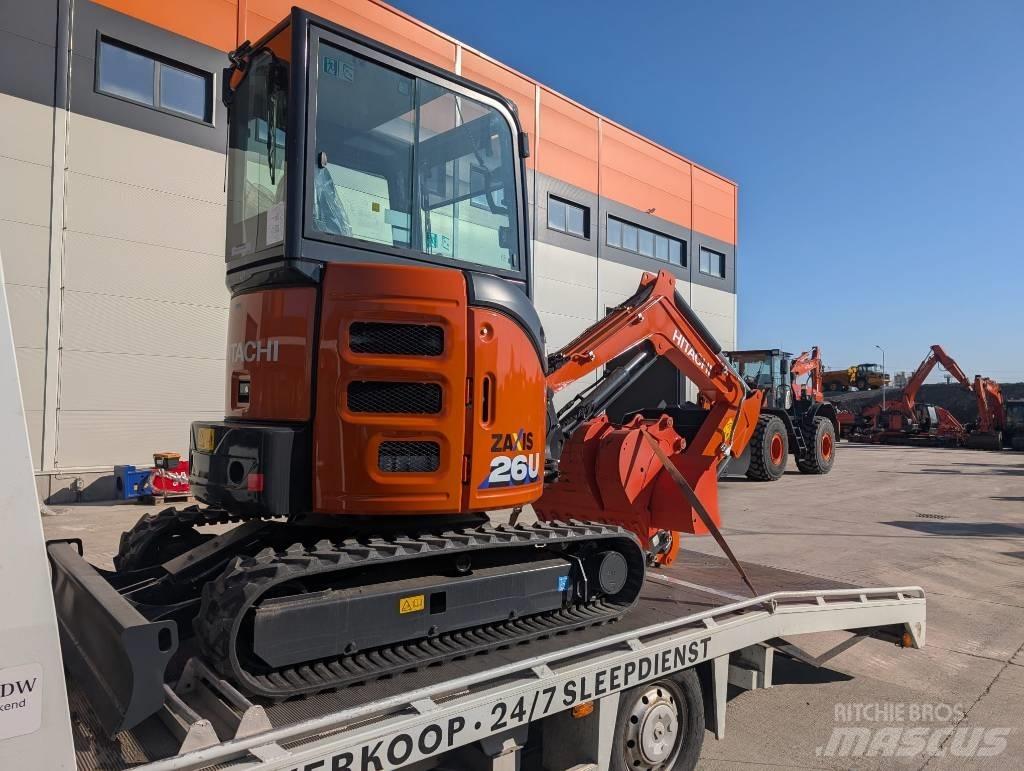 Hitachi ZX 26 U-6 Міні-екскаватори < 7т