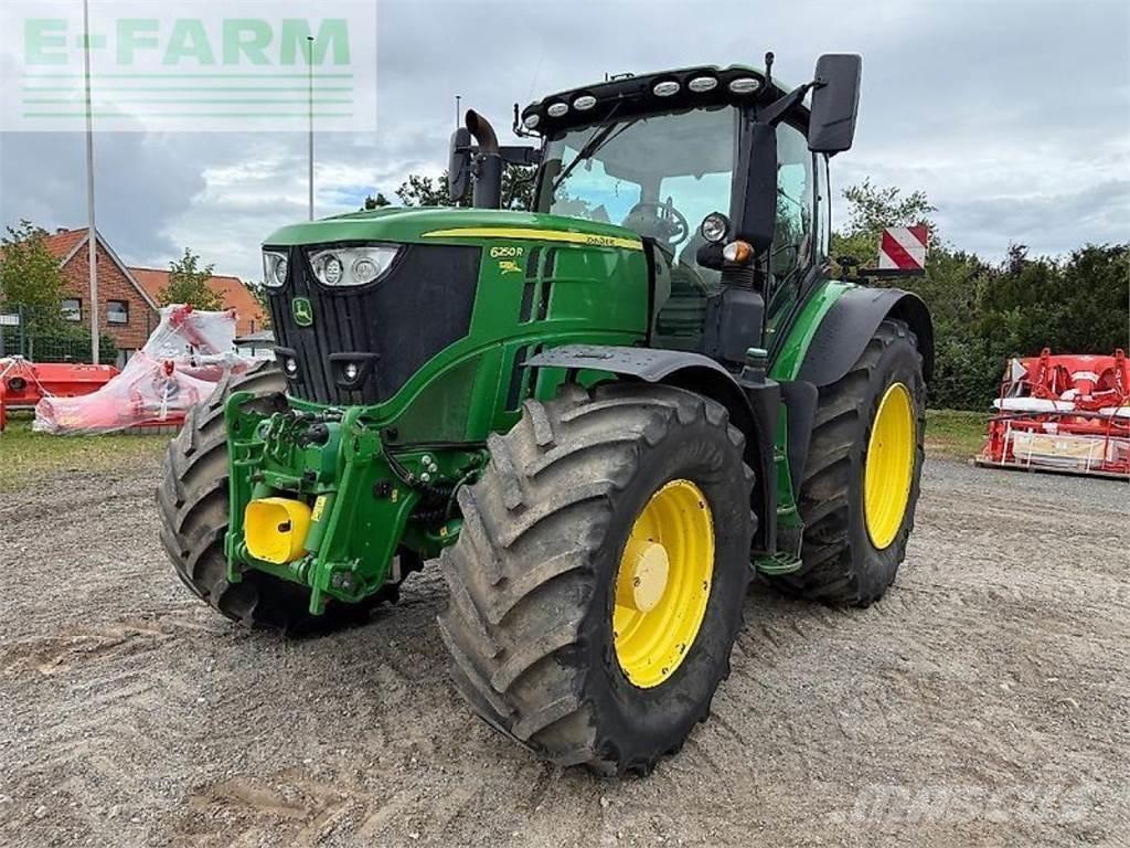 John Deere 6250r Трактори