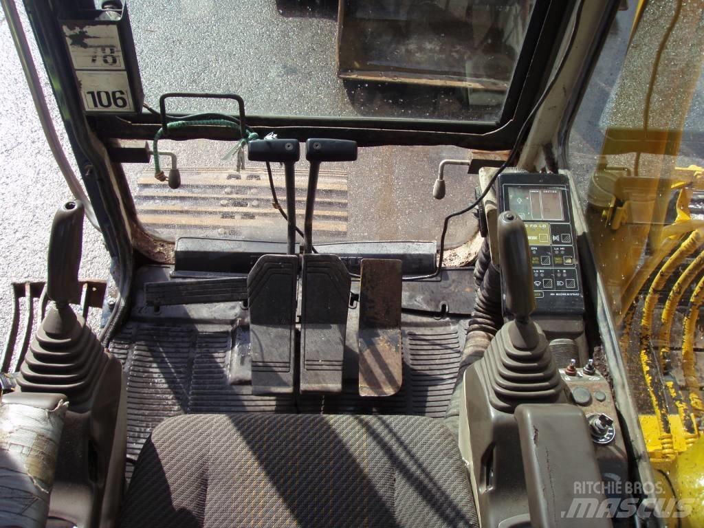 Komatsu PC120-5 Гусеничні екскаватори