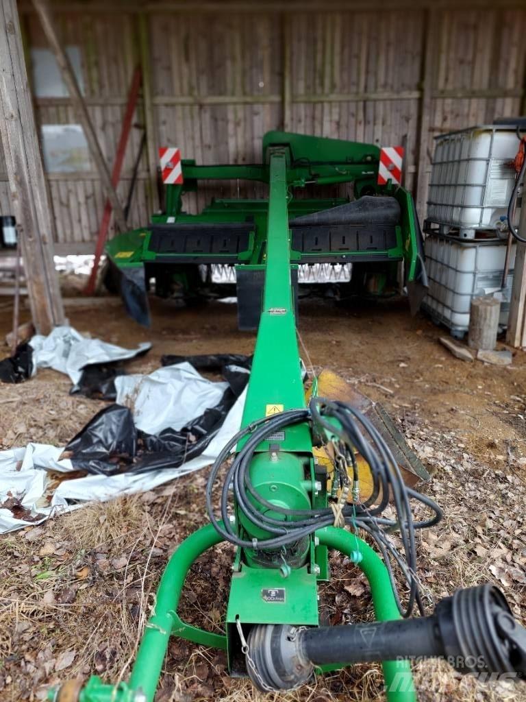 John Deere 730 Косилки-формувачі