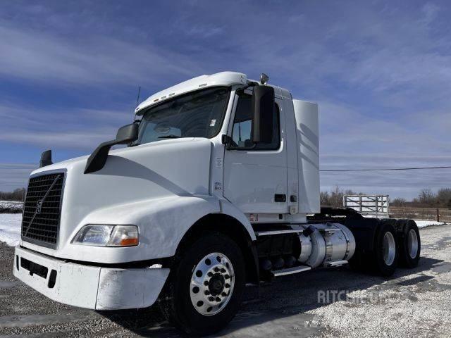 Volvo VNM Шасі з кабіною