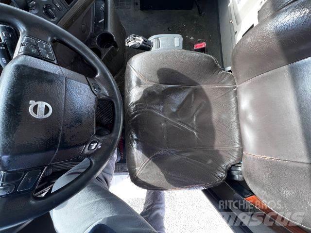 Volvo VNM Шасі з кабіною