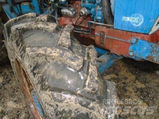 Ford 6600 6600 Трактори