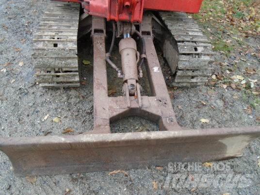 Takeuchi TB25 TB25 Міні-екскаватори < 7т