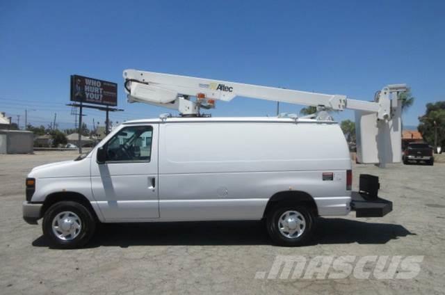 Ford E350 Евакуатори