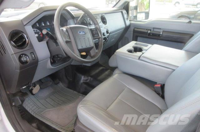 Ford F350 Евакуатори