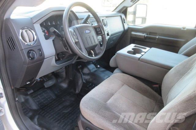 Ford F450 Евакуатори