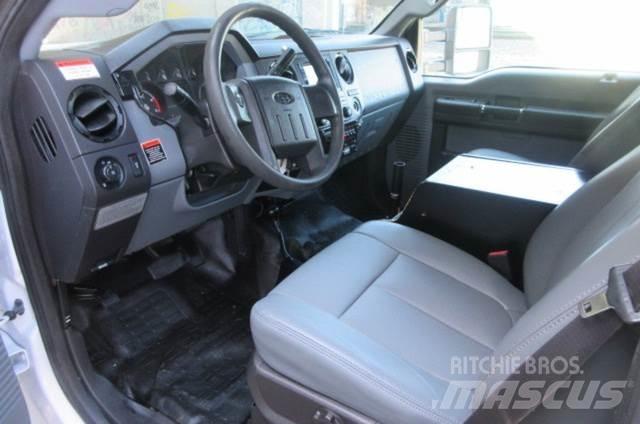 Ford F550 Евакуатори