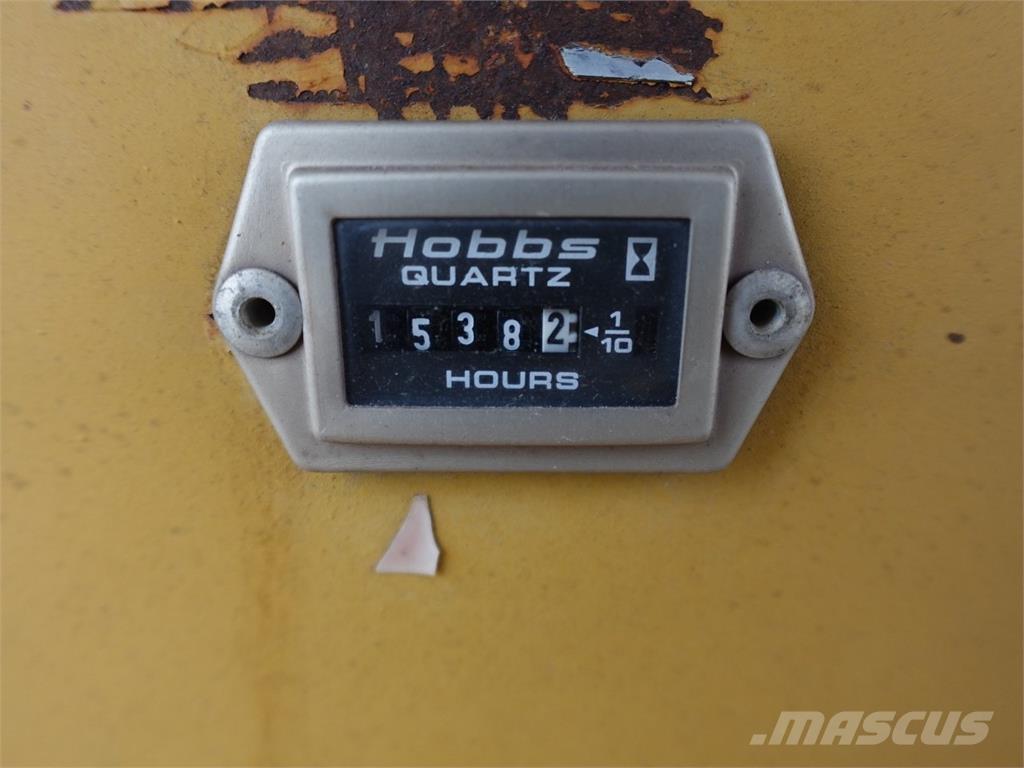 Bron 150 Канавокопачі