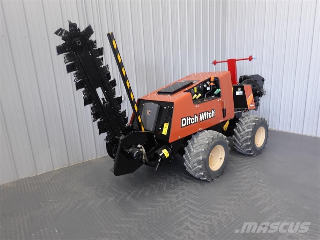 Ditch Witch 410SX Канавокопачі