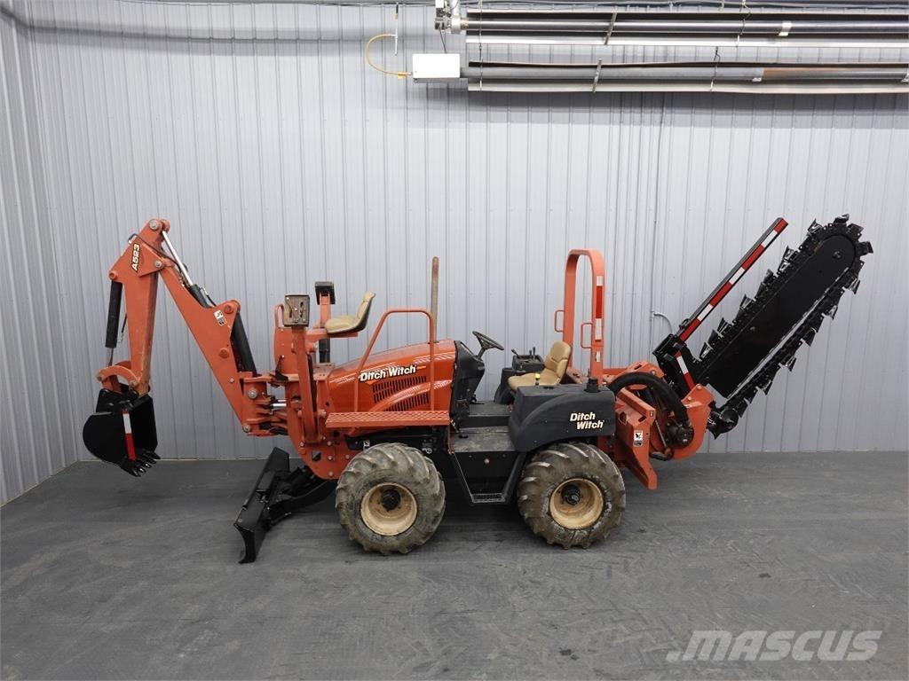 Ditch Witch RT80 Канавокопачі