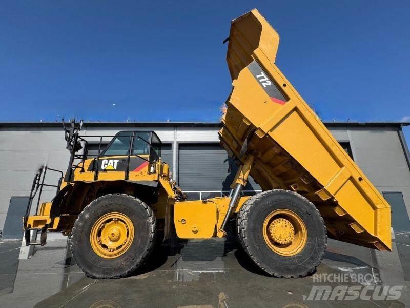 CAT 772 Кар`єрні самоскиди