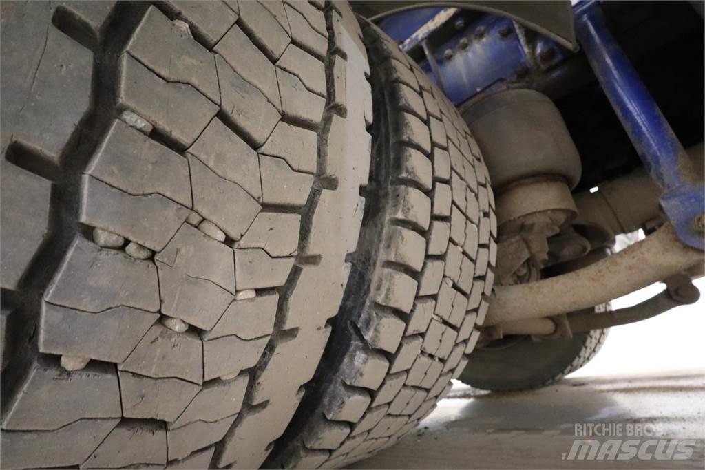 DAF CF330 FUEL Вантажівки-цистерни