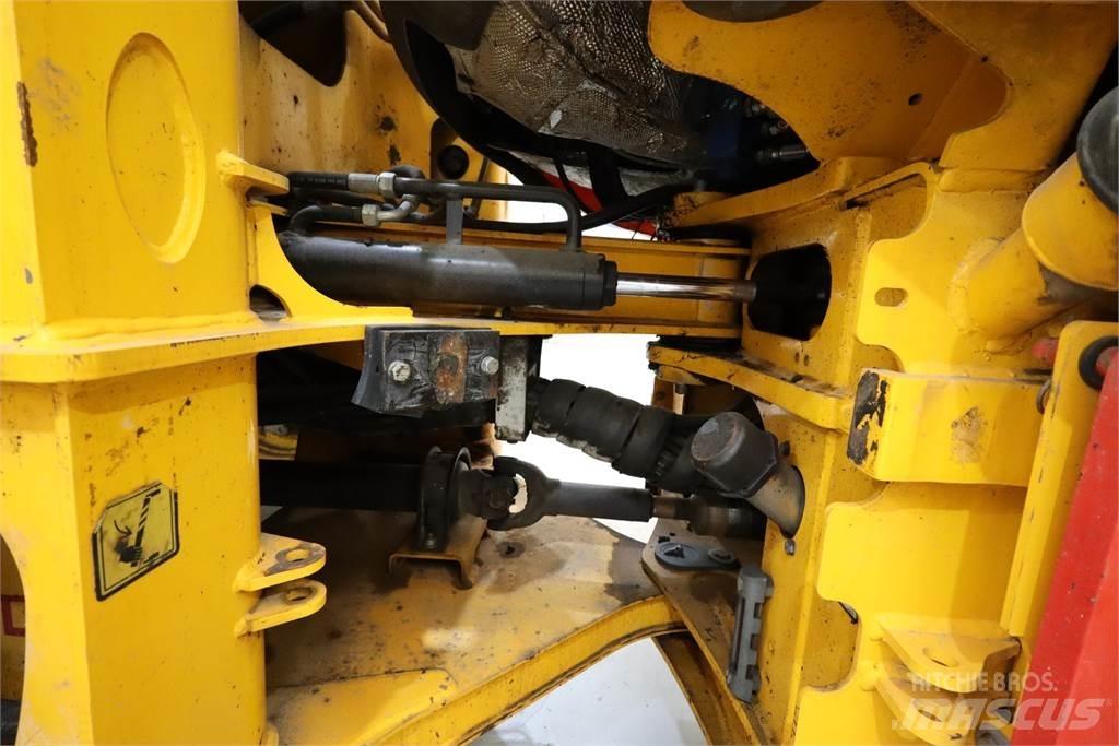 JCB 411 WHEEL LOADER Cажалки