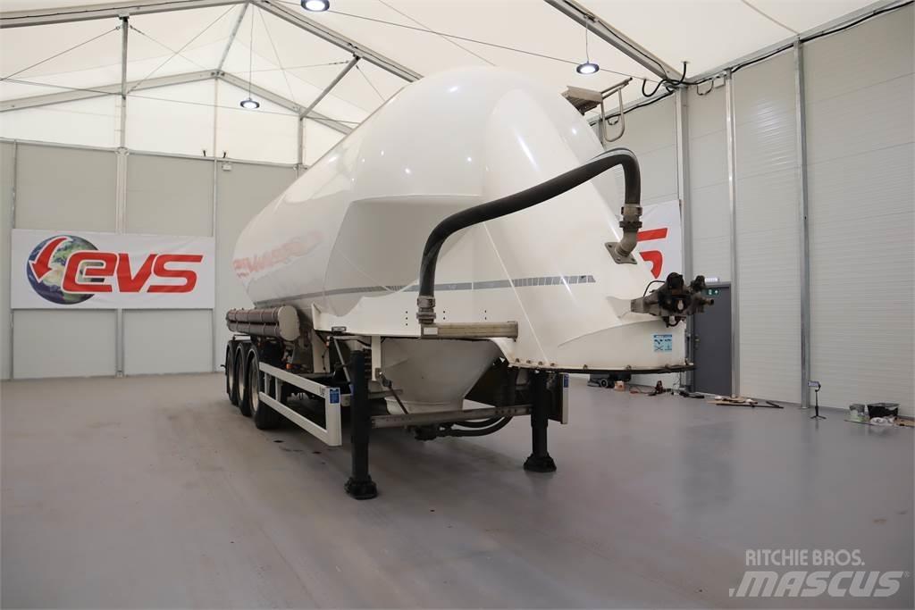 LAG CEMENT POWDER TANKER Інші причепи
